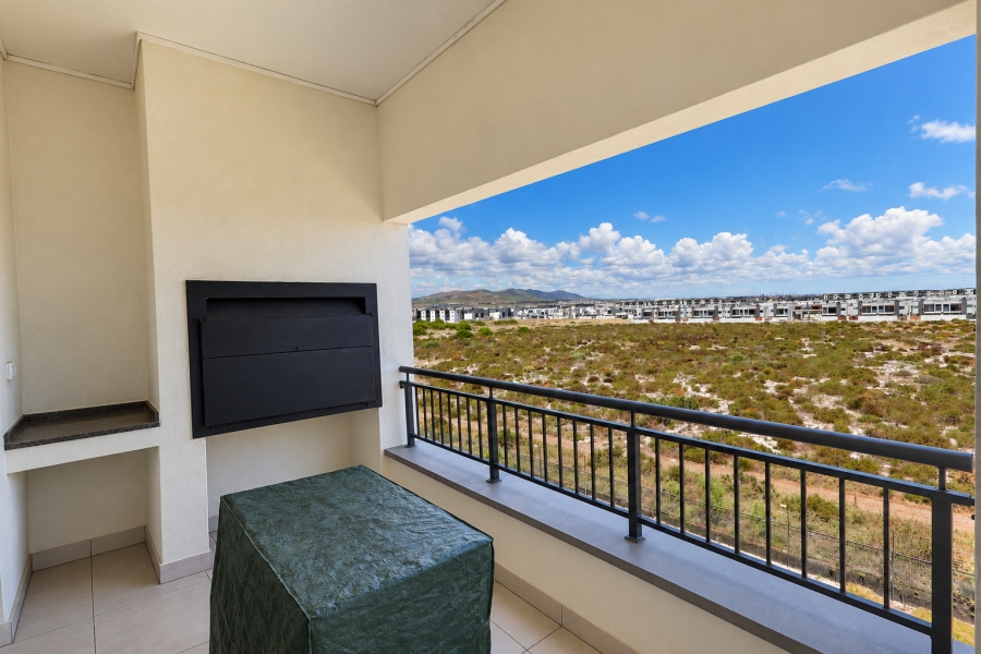 To Let 2 Bedroom Property for Rent in Sandown Western Cape